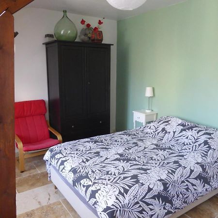 Studio calme au coeur de Tours Extérieur photo