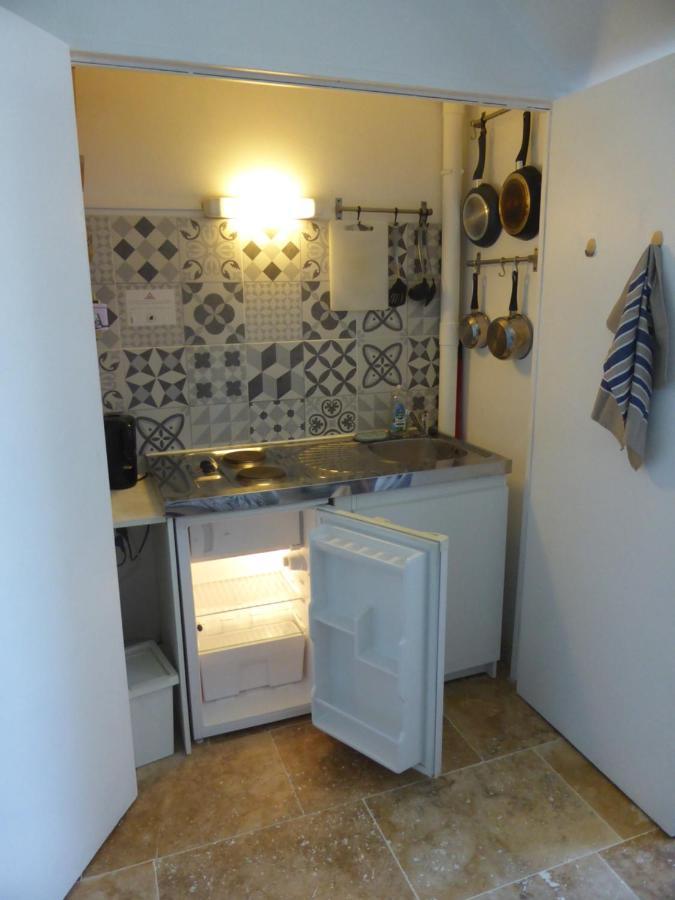 Studio calme au coeur de Tours Extérieur photo
